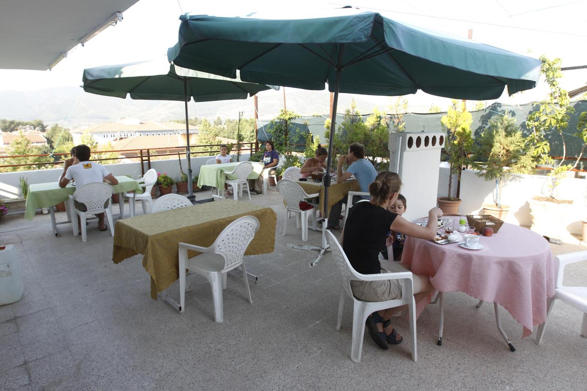 Vardar Pension Selçuk Exterior foto